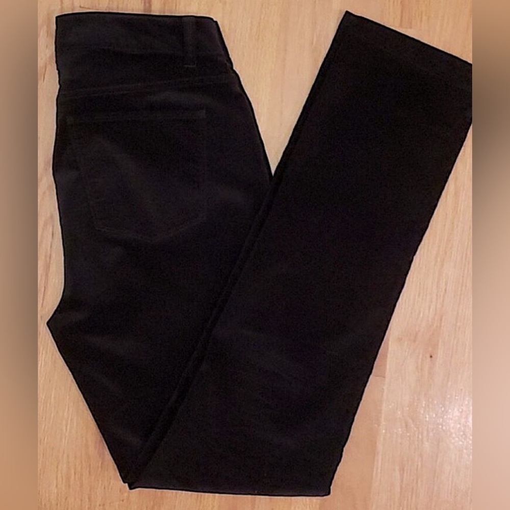 EUC Talbots Heritage skinny fit - black